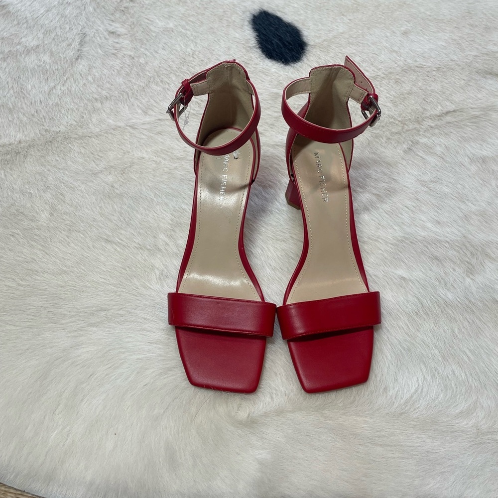 MARC FISHER Korita Square Toe Heeled Sandal In Crimson Red - Picture 4 of 11